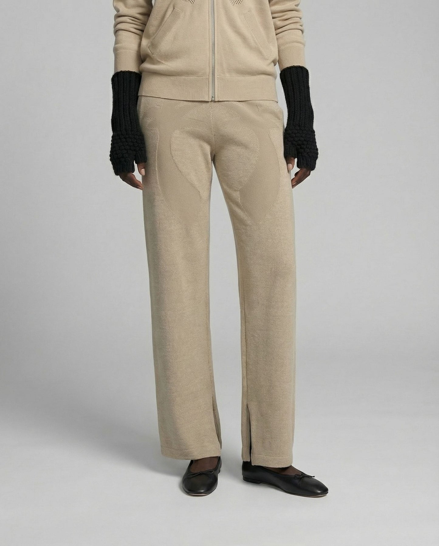 Palm Knitted Beige Jogger